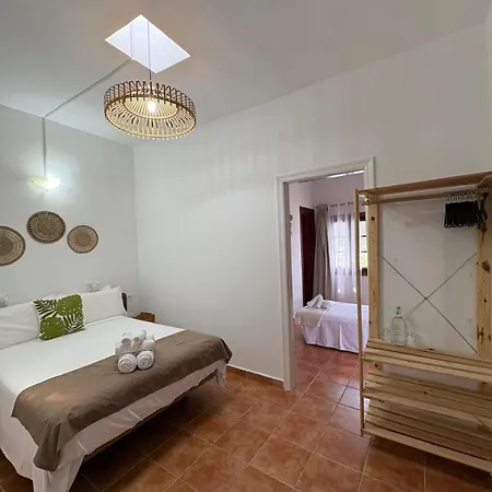 Geko Hotel *